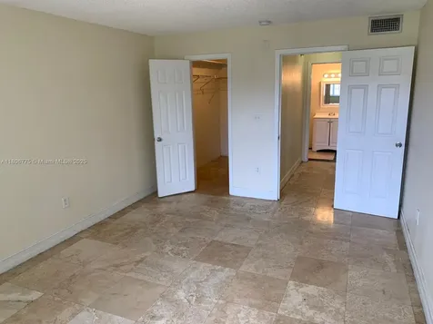 505 NW 177th Street Miami Gardens FL 33169