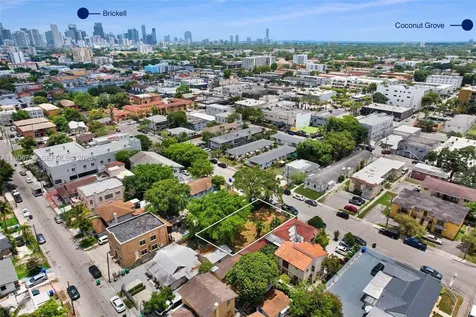 1873 NW Flagler Terrace Miami FL 33125