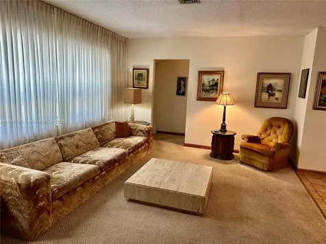 2040 N Hibiscus Drive North Miami FL 33181