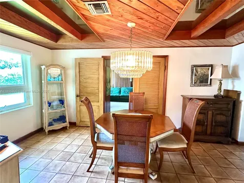 2040 N Hibiscus Drive North Miami FL 33181