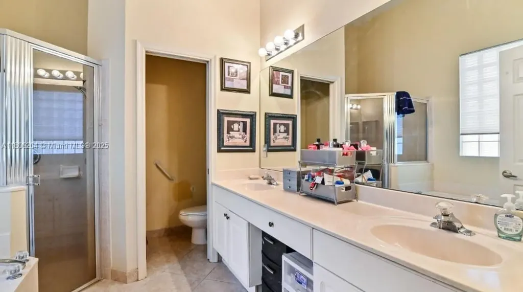 5764 NW 125th Terrace Coral Springs FL 33076