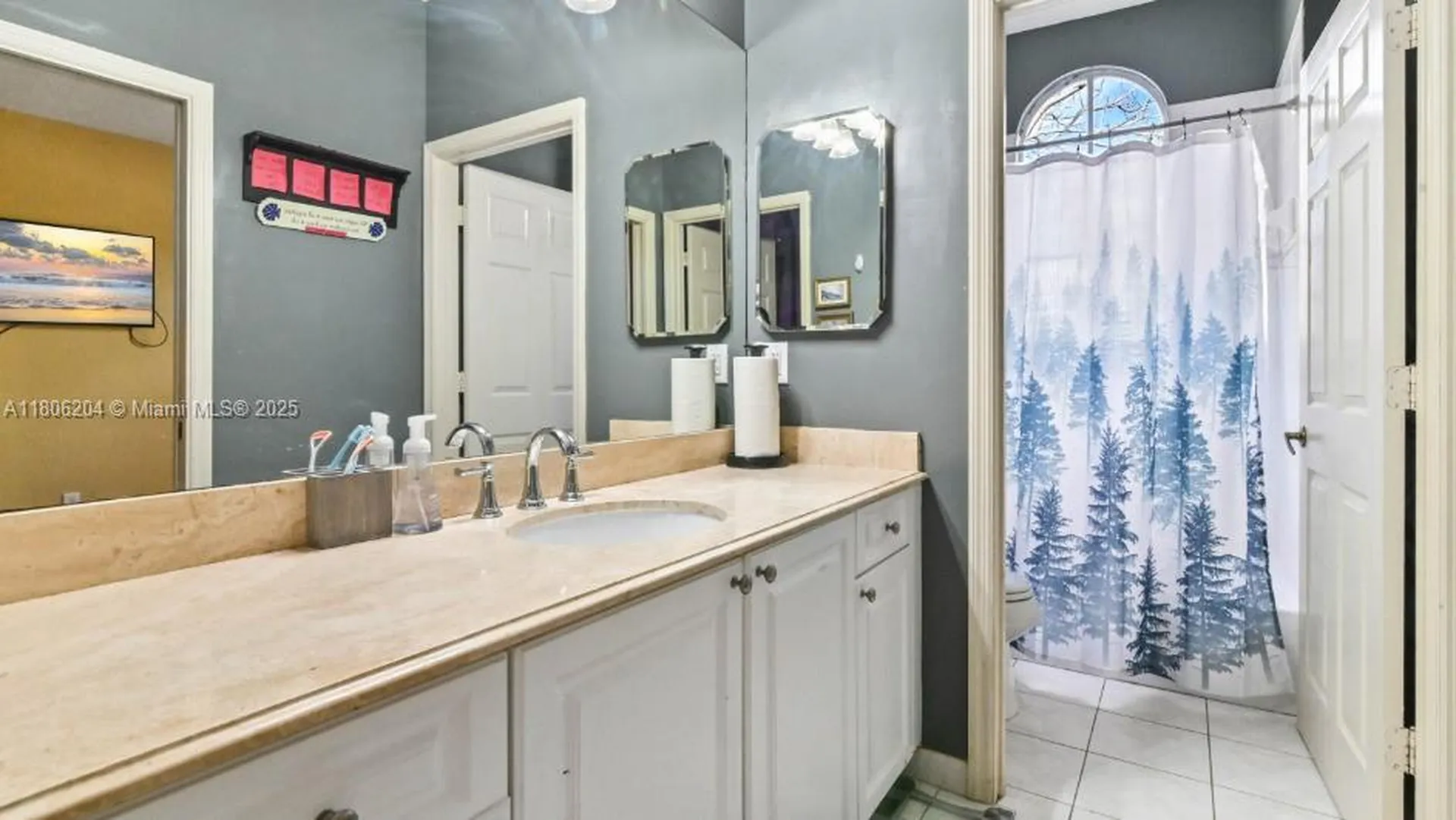 5764 NW 125th Terrace Coral Springs FL 33076