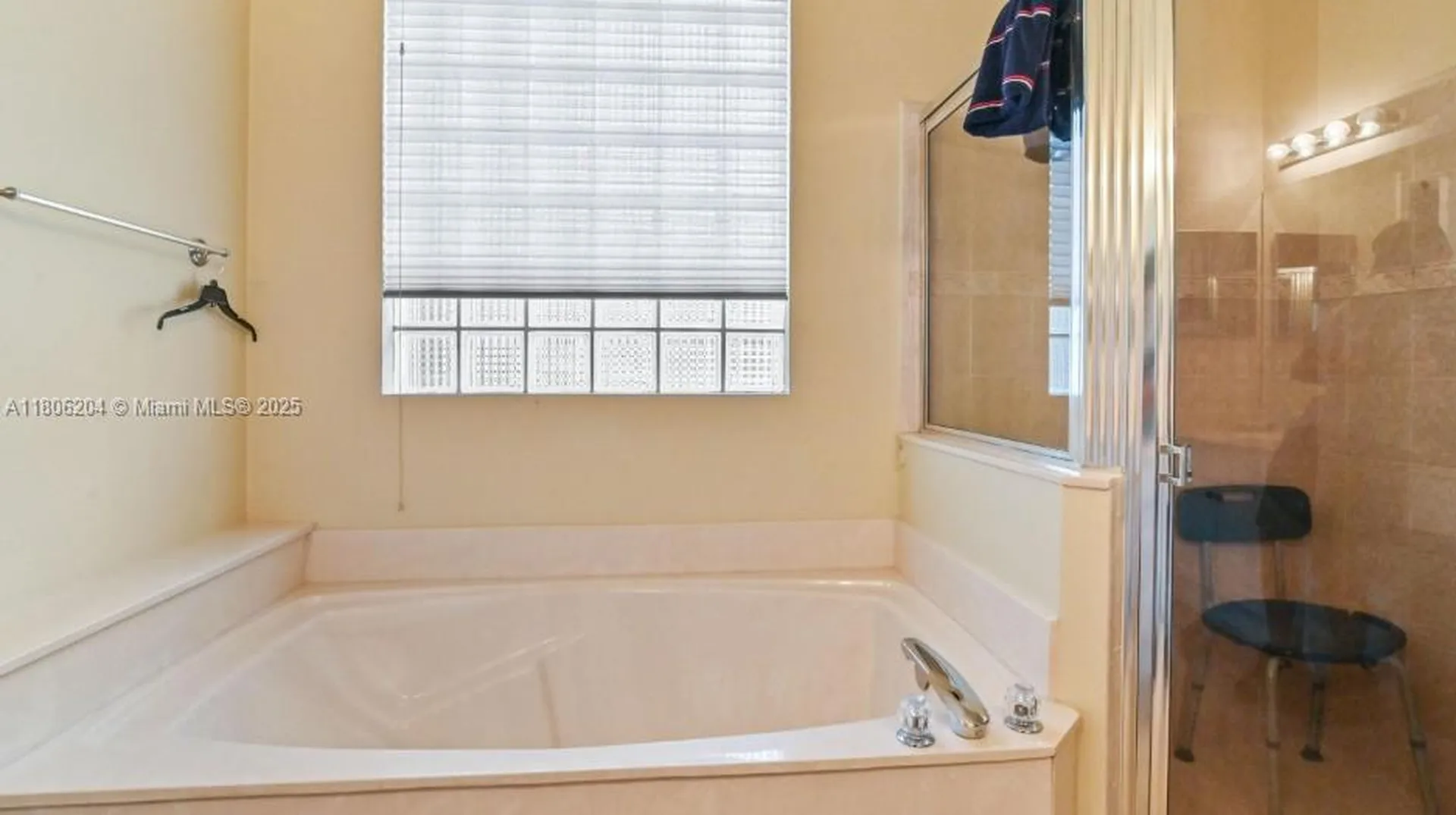 5764 NW 125th Terrace Coral Springs FL 33076