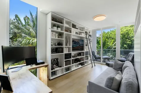 4700 N Meridian Avenue Miami Beach FL 33140