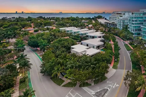 4700 N Meridian Avenue Miami Beach FL 33140