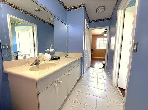 9772 SW 159th Avenue Miami FL 33196