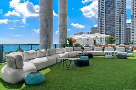398 NE 5th Street Miami FL 33132
