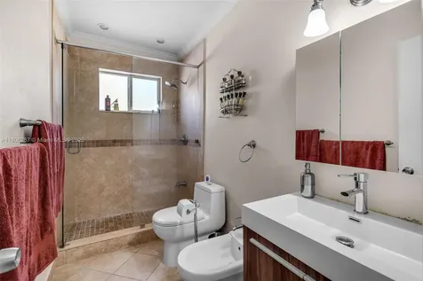 1901 SW 37th Avenue Miami FL 33145