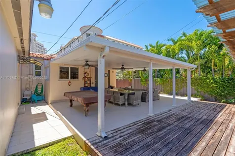 1901 SW 37th Avenue Miami FL 33145