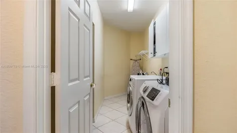 3945 Heron Ridge Lane Weston FL 33331