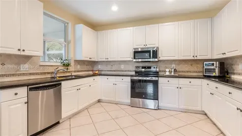 3945 Heron Ridge Lane Weston FL 33331