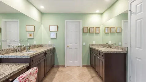 3945 Heron Ridge Lane Weston FL 33331