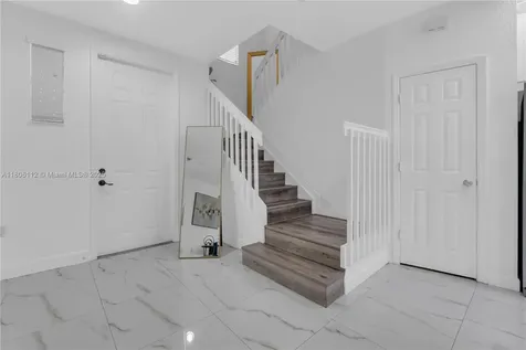 1901 SW 60th Terrace North Lauderdale FL 33068
