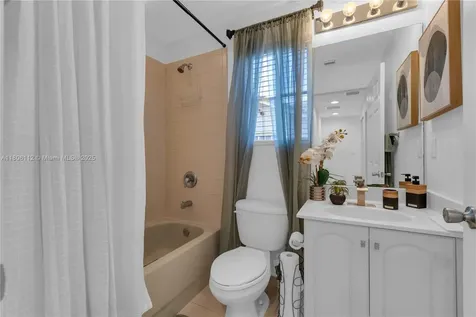 1901 SW 60th Terrace North Lauderdale FL 33068