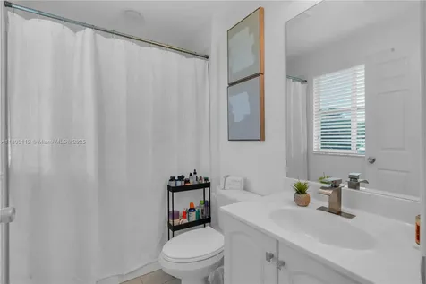 1901 SW 60th Terrace North Lauderdale FL 33068