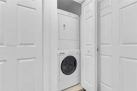 1901 SW 60th Terrace North Lauderdale FL 33068