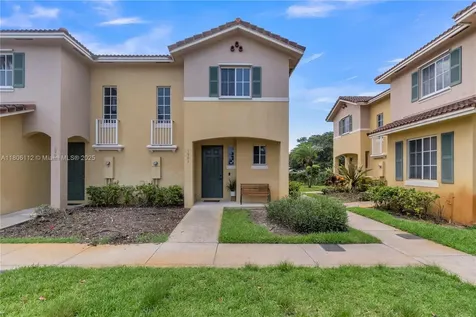 1901 SW 60th Terrace North Lauderdale FL 33068