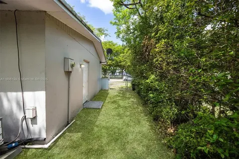 7911 SW 132nd Avenue Miami FL 33183