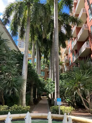 2001 Biscayne Boulevard Miami FL 33137