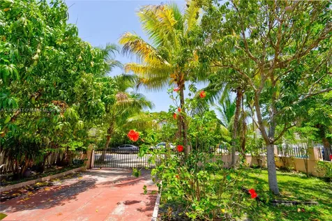 580 NW 120th Street Miami FL 33168