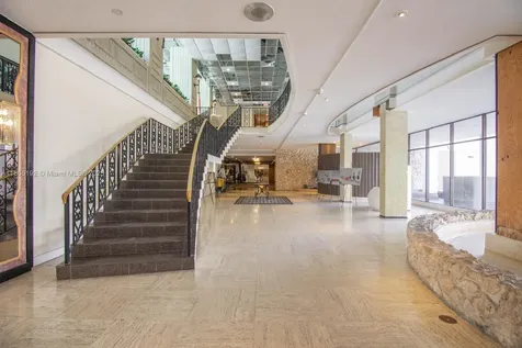 5555 Collins Avenue Miami Beach FL 33140