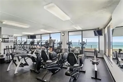 5555 Collins Avenue Miami Beach FL 33140