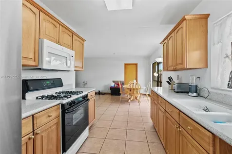 9441 SW 184th Terrace Cutler Bay FL 33157