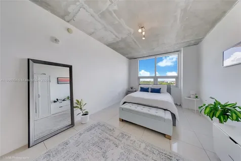 3250 NE 1st Avenue Miami FL 33137