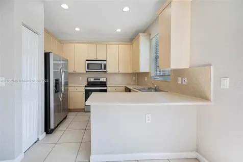 623 NE 21st Terrace Homestead FL 33033