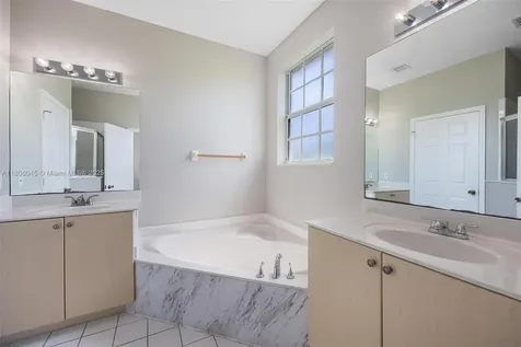 623 NE 21st Terrace Homestead FL 33033