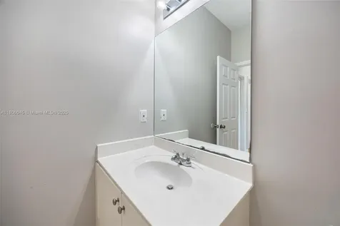 623 NE 21st Terrace Homestead FL 33033