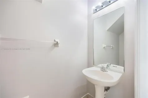 623 NE 21st Terrace Homestead FL 33033