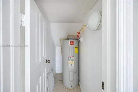 623 NE 21st Terrace Homestead FL 33033