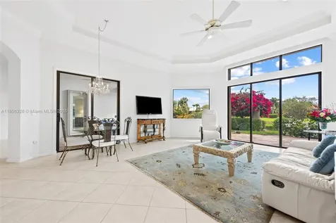 11034 Via San Remo Boynton Beach FL 33437