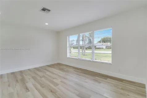 503 Oak Terrace Jupiter FL 33458