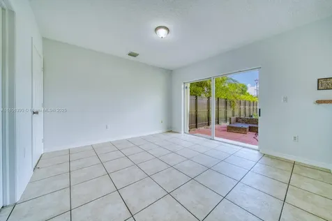 9018 SW 211th Lane Cutler Bay FL 33189