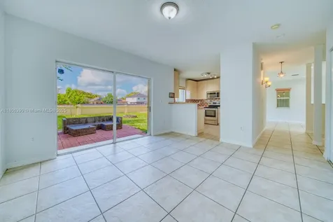 9018 SW 211th Lane Cutler Bay FL 33189