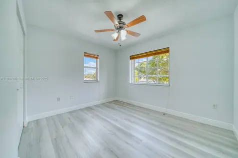 9018 SW 211th Lane Cutler Bay FL 33189