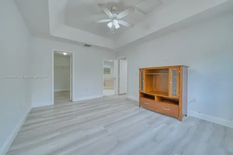 9018 SW 211th Lane Cutler Bay FL 33189
