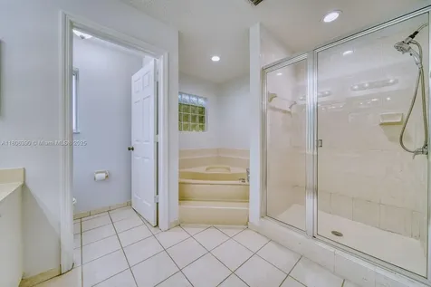 9018 SW 211th Lane Cutler Bay FL 33189