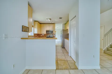 9018 SW 211th Lane Cutler Bay FL 33189