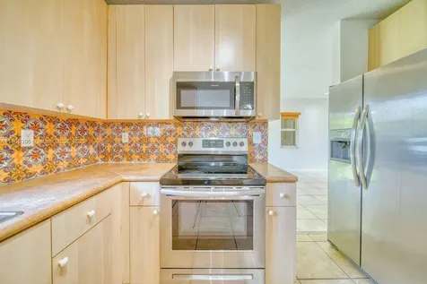 9018 SW 211th Lane Cutler Bay FL 33189
