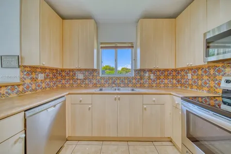 9018 SW 211th Lane Cutler Bay FL 33189