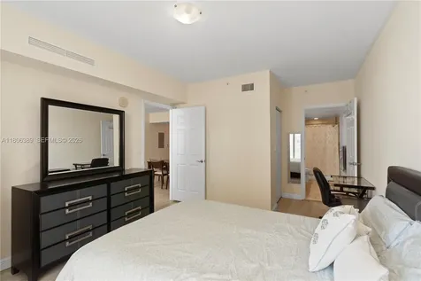 1745 E Hallandale Beach Boulevard Hallandale Beach FL 33009