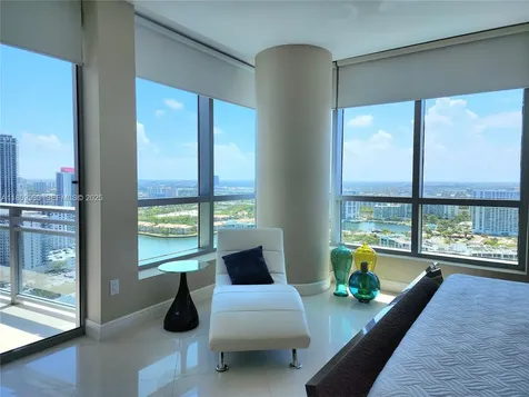 3535 S Ocean Drive Hollywood FL 33019