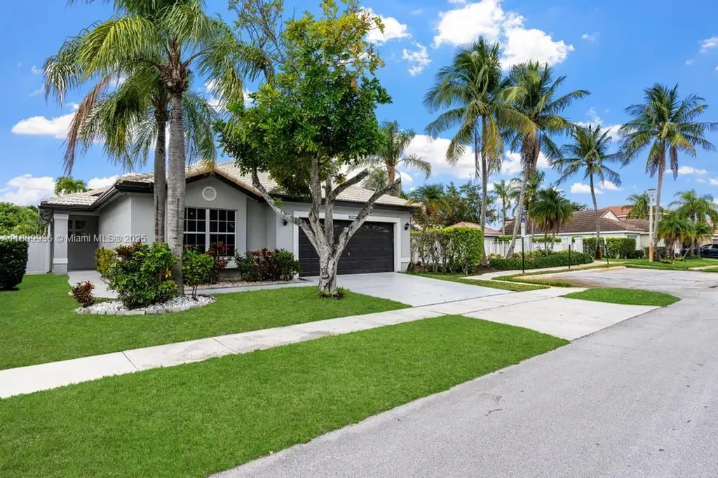 18311 NW 19th Street Pembroke Pines FL 33029