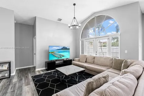 18311 NW 19th Street Pembroke Pines FL 33029