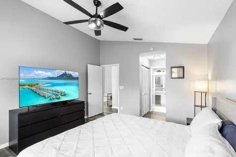 18311 NW 19th Street Pembroke Pines FL 33029