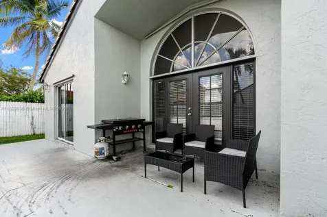 18311 NW 19th Street Pembroke Pines FL 33029