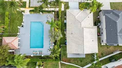 18311 NW 19th Street Pembroke Pines FL 33029